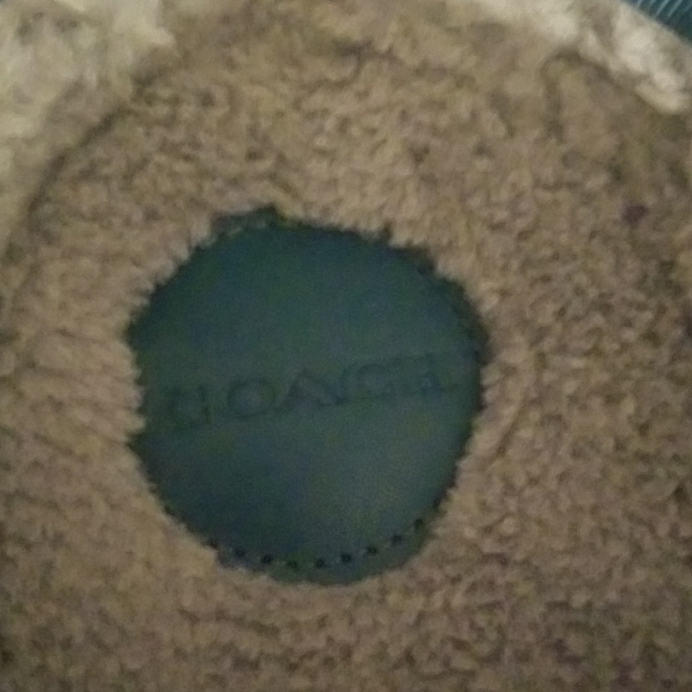 Brand new In Box!COACH Quilted Blue RACHELLE LAGOON Slippers. - Picture 3 of 9